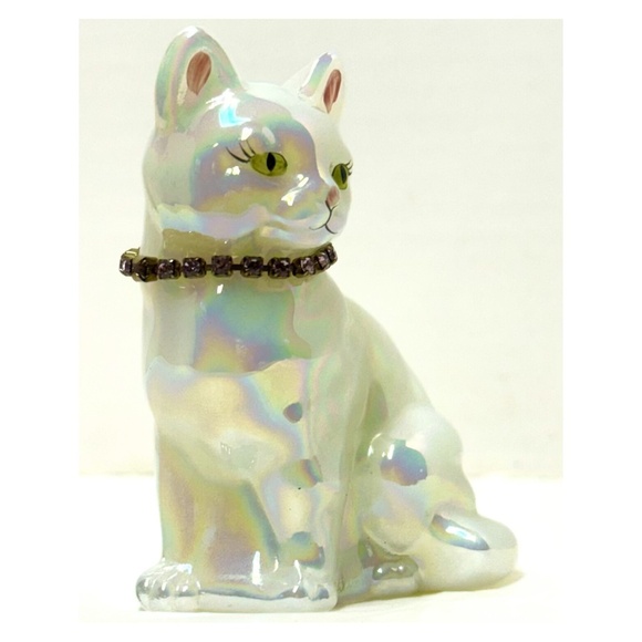 FENTON Opalescent Glass Cat Figurine-Pink Rhinestone Collar-Hand Painted/Signed - Picture 4 of 7